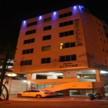 阿尔卑斯酒店 浦那 外观 照片
